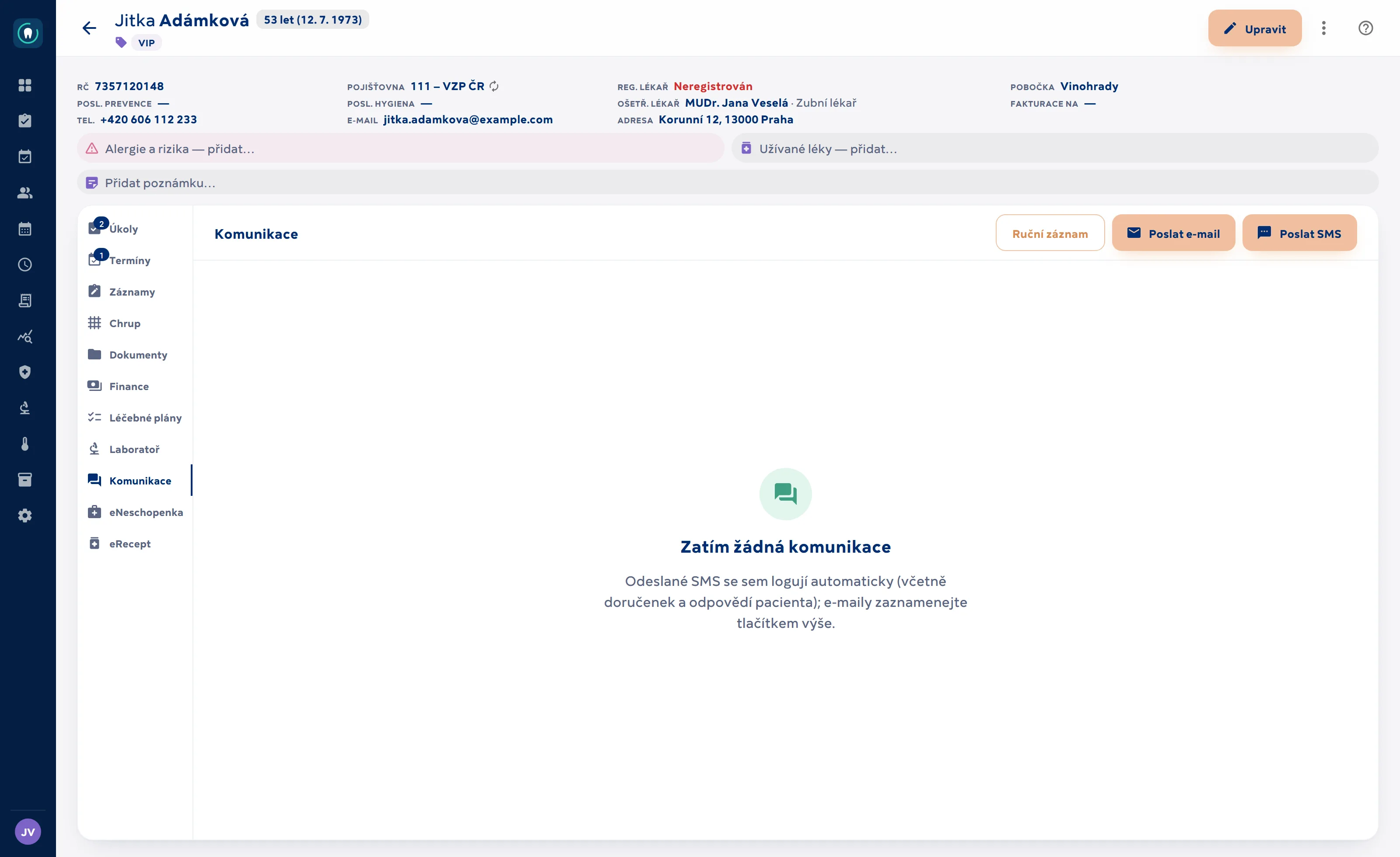 Komunikace s pacienty — snímek obrazovky aplikace ClinicDent